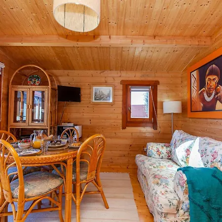 L - Wellness Farm * Lagos