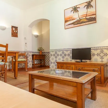 L - Wellness Farm * Lagos